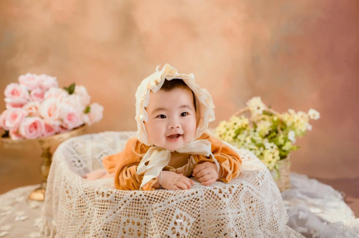 昆明宝宝多大开始攒肚子 昆明宝宝多大开始攒肚子